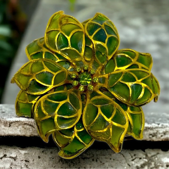 Vintage Large Pliquè a Jour Rhinestone Gold Tone Flower Daisy Magnolia Brooch - Picture 2 of 8